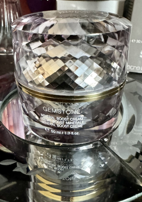 Gemstone Mineral Boost Cream ja Gemstone Mineral Boost Serum