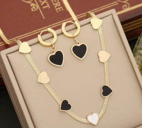 Black and White Hearts korusetti; kaula- ja korvakorut