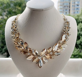 Royal Diamonds kaulakoru