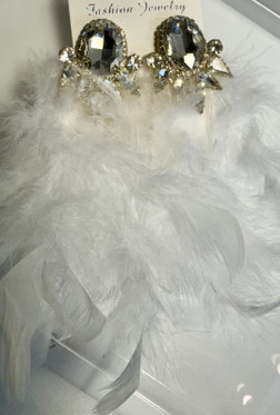 White Feathers korvakorut