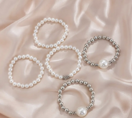 DO YOU SEE MY PEARLS (rannekorut)