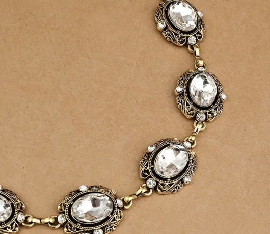 Vintage Jewelry Belt- Todellinen koruvyö vintage tyylinen