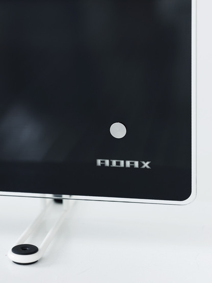 Adax Clea WiFi musta, korkeus 340 mm Sähkölämmitin 