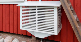 Ulkoyksikön sulatusvedenohjain Kiilax, musta