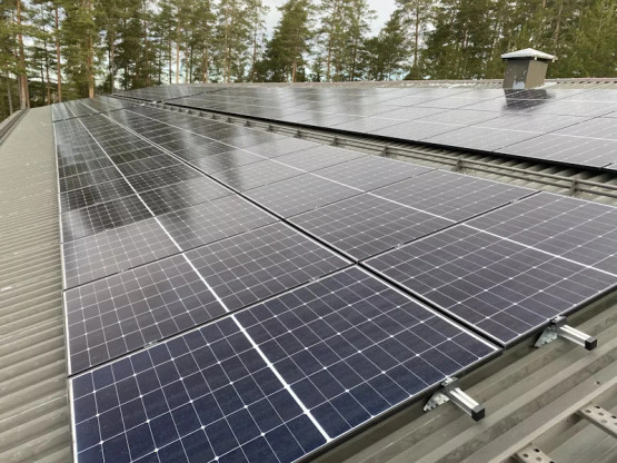 Aurinkopaneelin kattokiinnityskisko Orima Easy Rail 40x40mm 3,55m