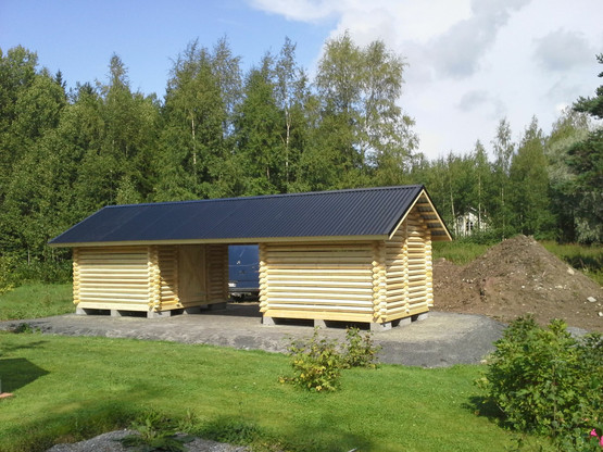 Parilato neliöhirrestä 3x9 m, harja- tai pulpettikatto