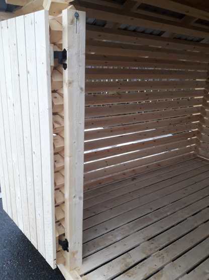 Parilato neliöhirrestä 4x11 m, harja- tai pulpettikatto