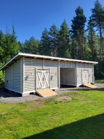 Parilato neliöhirrestä 4x11 m, harja- tai pulpettikatto