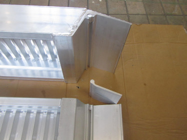 Ajosilta / ajoramppi pari 2000kg alumiiniramppi