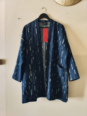 ripped_denimjacket