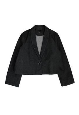 meja_black_denimjacket