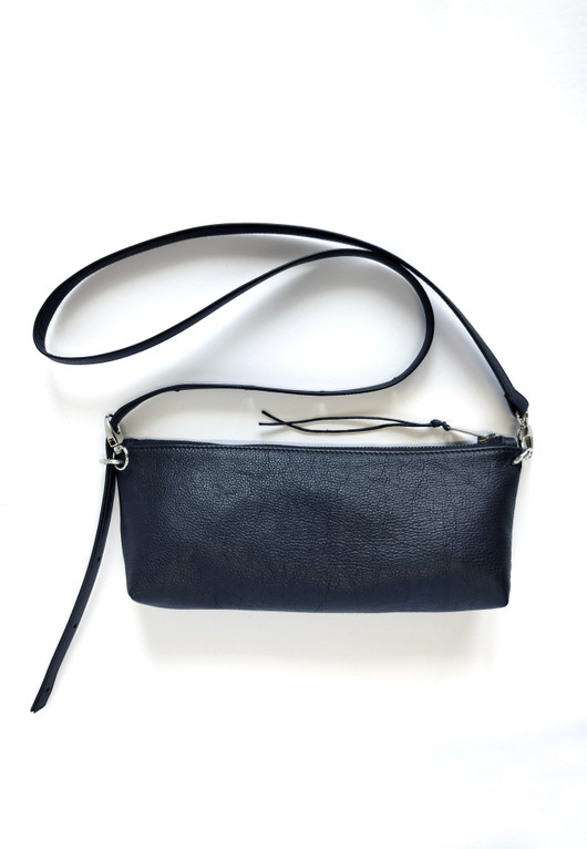 bette_leatherbag