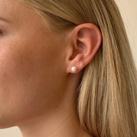 Snö of Sweden- Laney pearl, helmikorvakorut