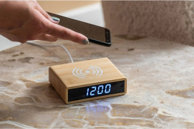 Karlsson- Herätyskello, Fat w. Phone Charger LED