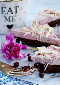 Kultakeskus Oy-  Jälkiruokaaterimet, Tapio Wirkkala. Jaloteräs