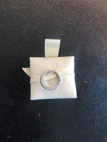 DIA- Timanttiriipus, valkokulta