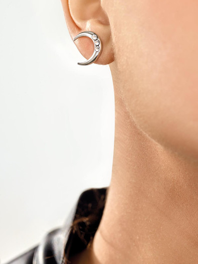 GUESS- Korvakorut, teräs. UNISEX. Useita värejä!