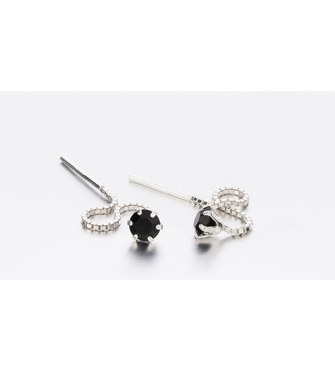 Silver Bar- Ketjukorvis 4mm, hopeakorvakorut. USEITA VÄREJÄ!