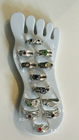 Korutuote Oy- Hopeinen varvassormus. USEITA VÄIHTOEHTOJA!