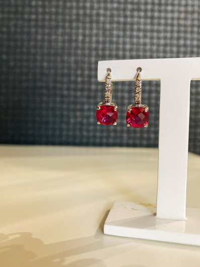 JKM- Korvakorut, hopea. Rodinoitu