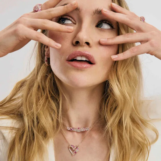 Nomination Italy- Mosaica, kaulakoru. Hopeaketju. Kullattu