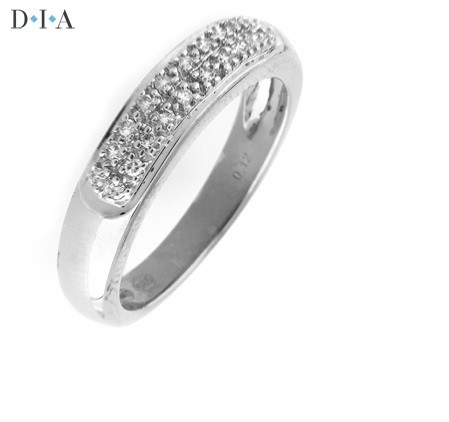 D I A Estetika- Timanttisormus, valkokulta