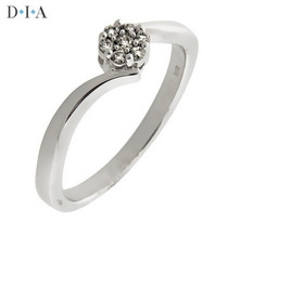 D I A - Timanttisormus, valkokulta