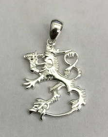 Suomileijona, hopeariipus