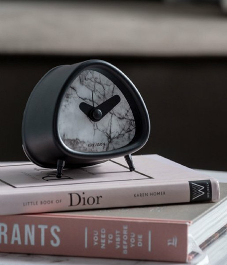 Karlsson- Herätyskello, Triangle matmori. USEITA VÄREJÄ!