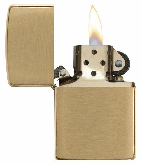 Zippo-  Brushed Brass, sytytin
