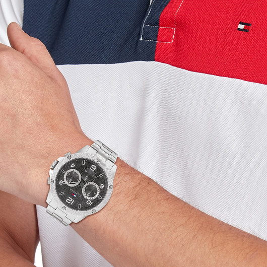 TOMMY HILFIGER-  Miesten rannekello