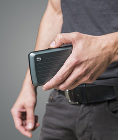 Ögon- Stockholm V2.0- Lompakko. USEITA VÄREJÄ!