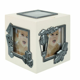 Soiva kehyskuutio, valokuvakehys. Soittorasia