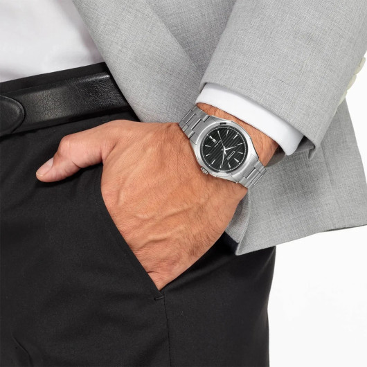 Citizen- Eco-Drive Super Titanium. Miesten kello