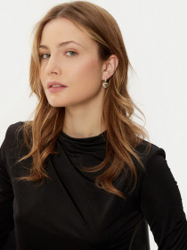 GUESS- Beloved, korvakorut. Teräs. USEITA VÄREJÄ!