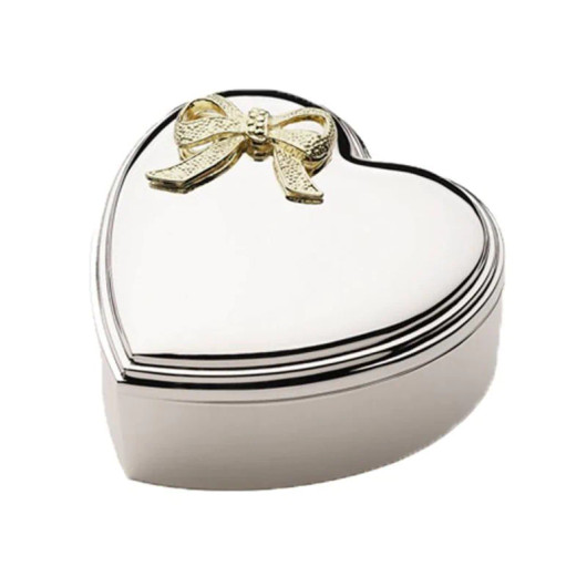 Nordahl Andersen- Kromattu korurasia, kullatulla rusetilla