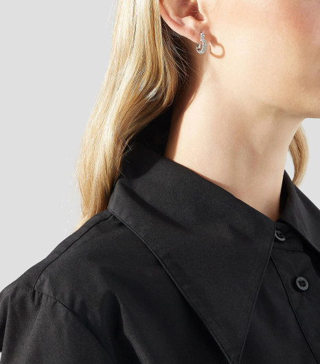 GUESS- Korvakorut. Teräs. Sydän