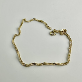  Korutuonti- Kullattu kullattu singaporenilkkaketju. Nilkkakoru, hopea