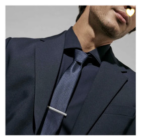 Nomination Italy- Solmionpidin aidolla timantilla, teräs