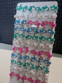 Friman- Pupu, hopeakorvakorut