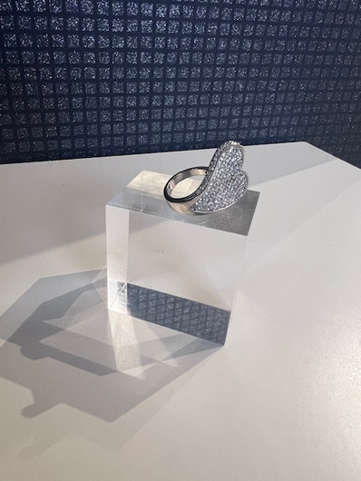 Sormus- Sydän, rodinoitu hopea. USEITA KOKOJA!