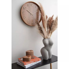 Karlsson- Seinäkello. Pure Bass