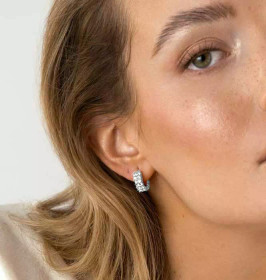 MOCKBERG- Midnight Hoops Medium, korvakorut.