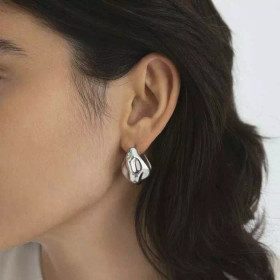 MOCKBERG- Wavy Bolded Drop, korvakorut.