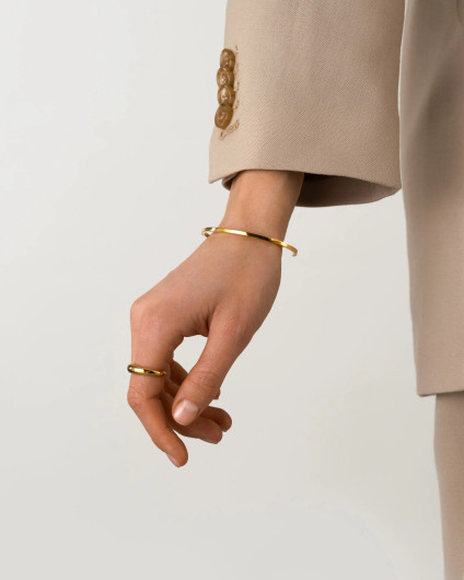 MOCKBERG- Sleek Bangle Medium, rannekoru