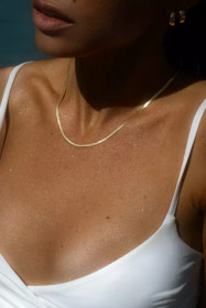 MOCKBERG- Thin snake necklace, kaulakoru