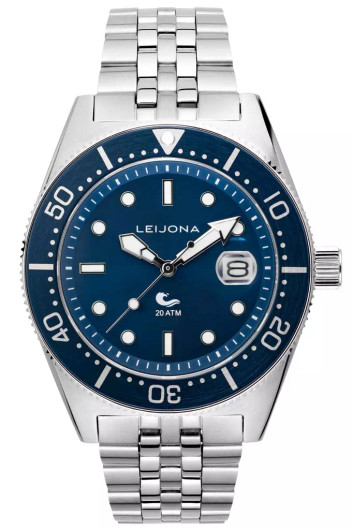 Leijona- Rannekello. Tyrsky