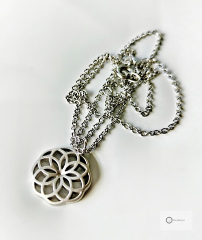 Hopeakaulakoru Leimu FinnFeelings