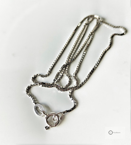 Hopeaketju 43 cm / 1 mm (venetsia)