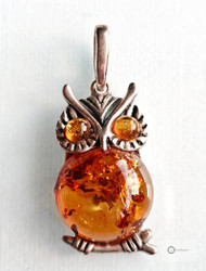 Upea Hopeariipus Pöllö Meripihkakivellä